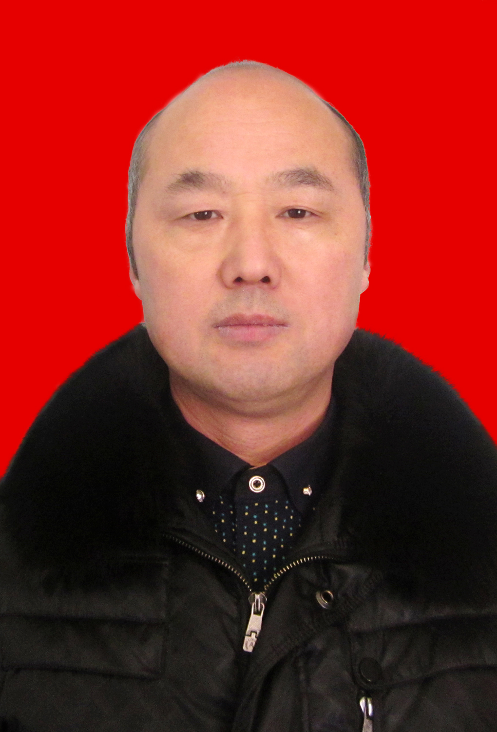 何新武.jpg